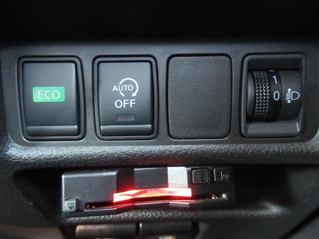 Nissan X-TRAIL 2018-09 7228-16
