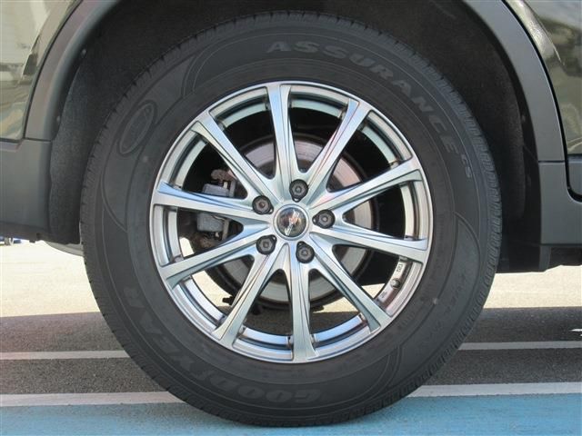 Nissan X-TRAIL 2018-09 7228-24