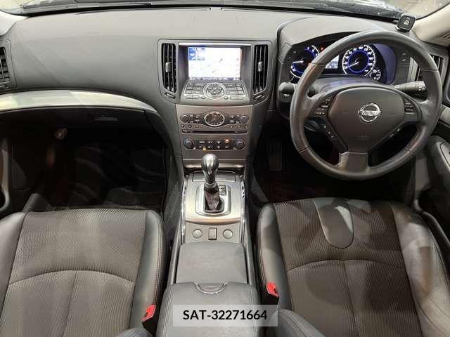 Nissan SKYLINE 2010-04 213405-12