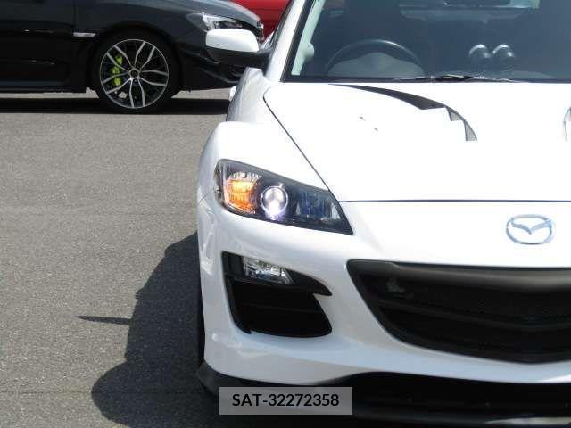 Mazda RX-8 2012-11 283900-4
