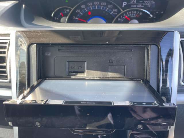 Daihatsu TANTO CUSTOM 2015-03 15445-18