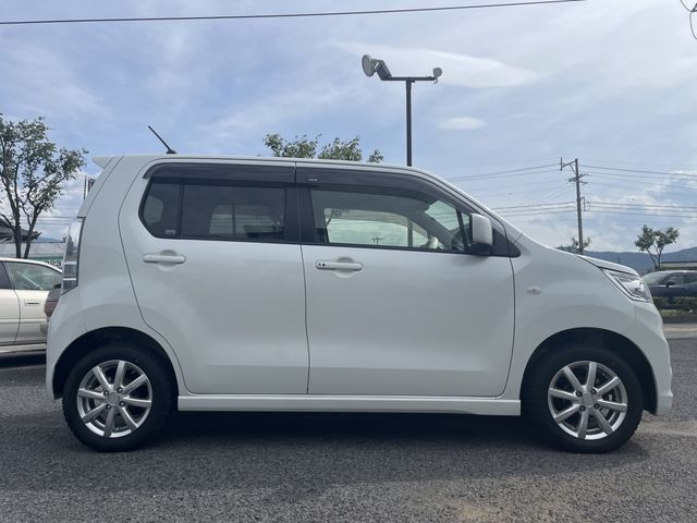 Suzuki WAGON R 2012-11 18067-19