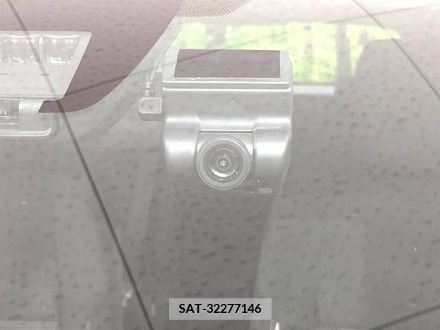 Toyota AURIS 2015-08 350113-5
