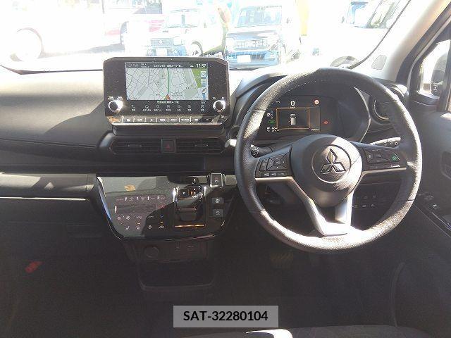 Mitsubishi EK X 2022-06 211951-8