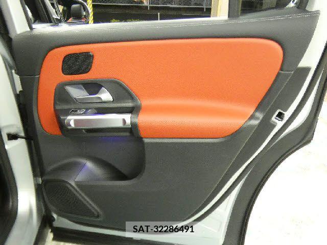 Amg GLB-Class 2022-02 384423-22