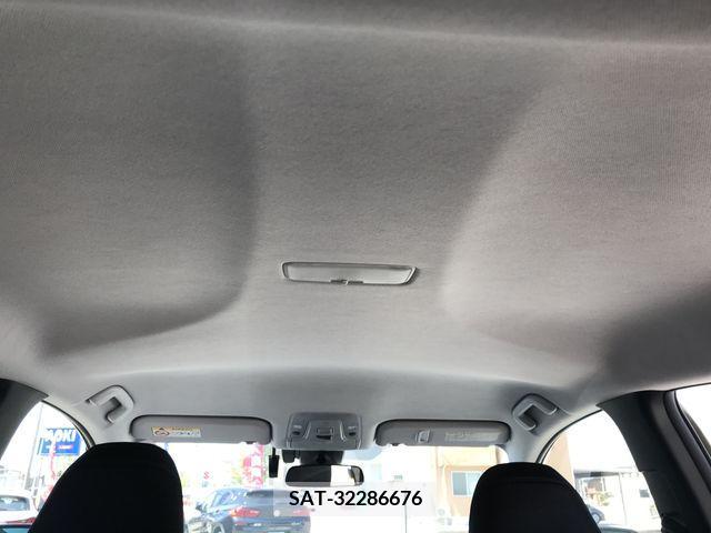 Toyota PRIUS PHV 2017-05 282565-15