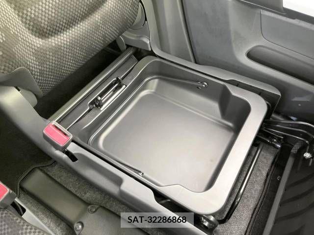 Suzuki HUSTLER 2017-11 312630-6