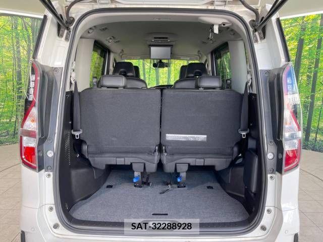 Nissan SERENA 2020-02 212535-10