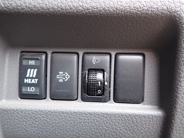 Nissan NV350 Caravan 2019-11 15623-14