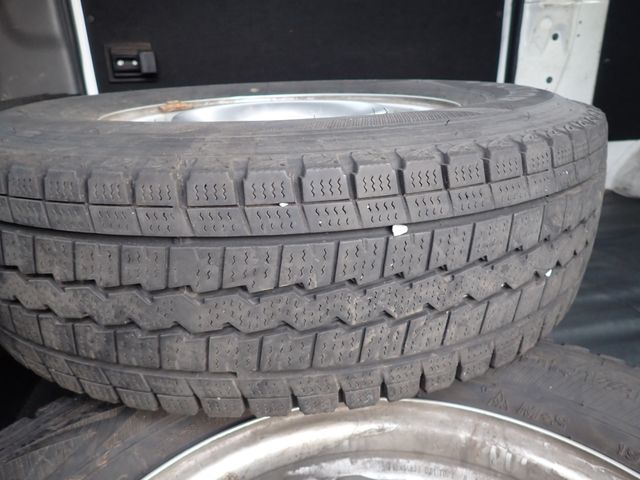 Nissan NV350 Caravan 2019-11 15623-24