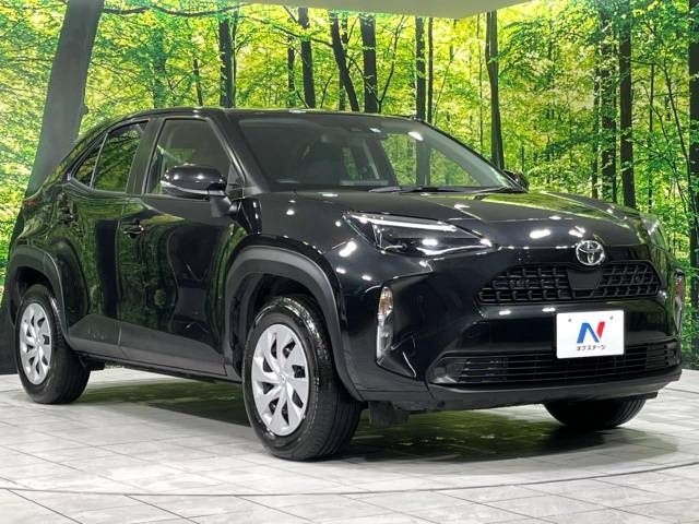 Toyota YARIS CROSS 2023-04 194942-16