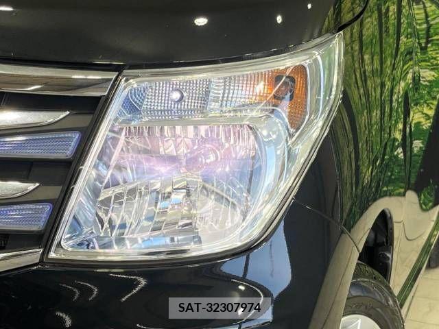 Suzuki WAGON R 2015-11 311844-11