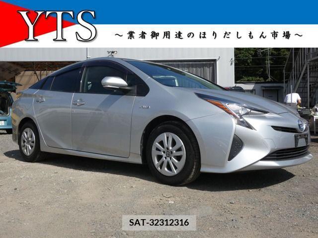 Toyota PRIUS 2016-07 385920-0