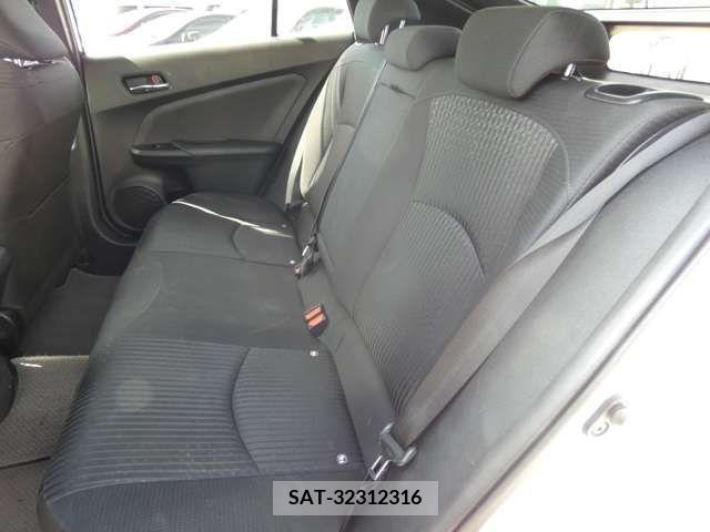 Toyota PRIUS 2016-07 385920-9