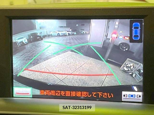Lexus HS 2010-07 275376-4