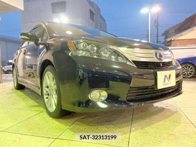 Lexus HS 2010-07 275376-16