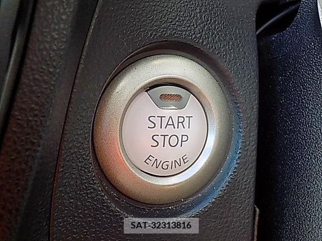 Nissan JUKE 2015-08 212797-10