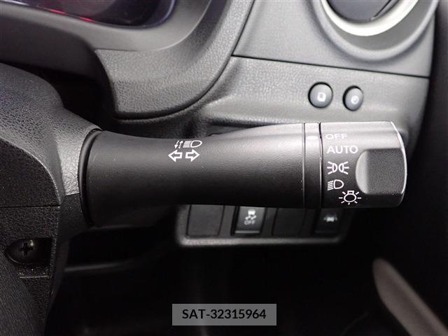Nissan NOTE 2020-06 336115-18