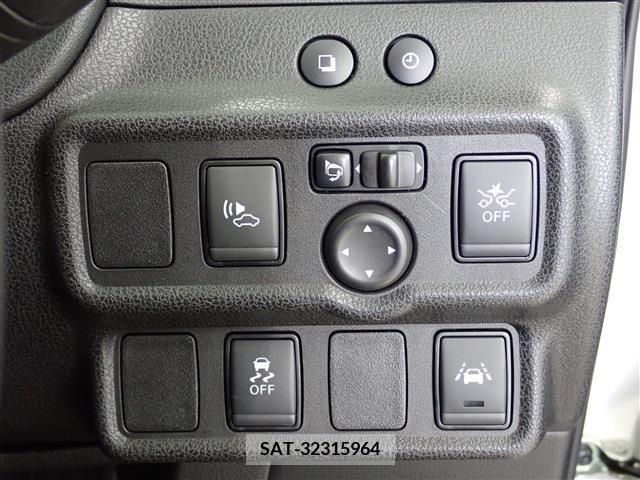 Nissan NOTE 2020-06 336115-17