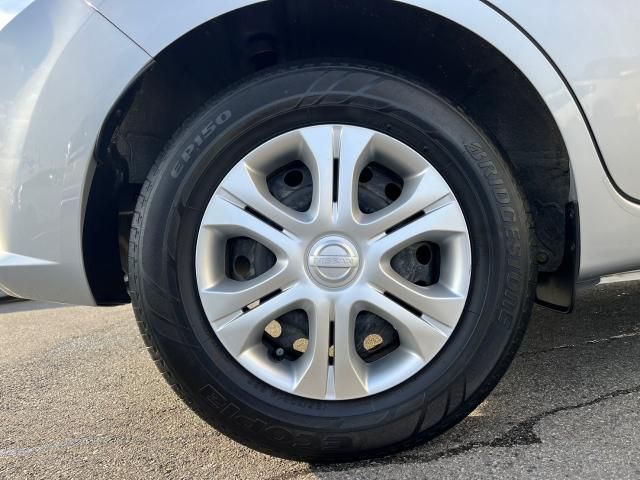 Nissan NOTE 2018-06 195586-26