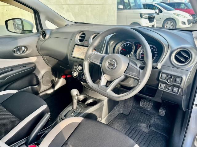 Nissan NOTE 2018-06 195586-15