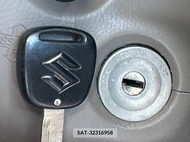 Suzuki EVERY 2018-11 301609-5