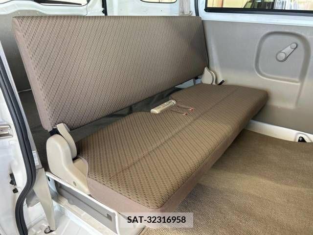 Suzuki EVERY 2018-11 301609-7
