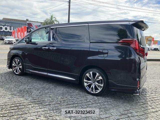Toyota ALPHARD 2021-05 339304-3