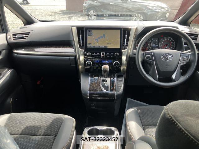 Toyota ALPHARD 2021-05 339304-9