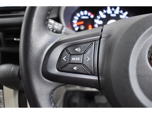 Daihatsu MOVE 2015-03 184511-12