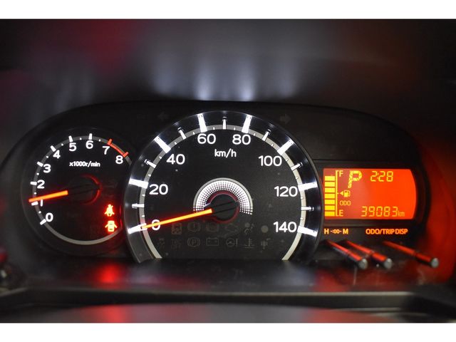Daihatsu MOVE 2015-03 184511-13