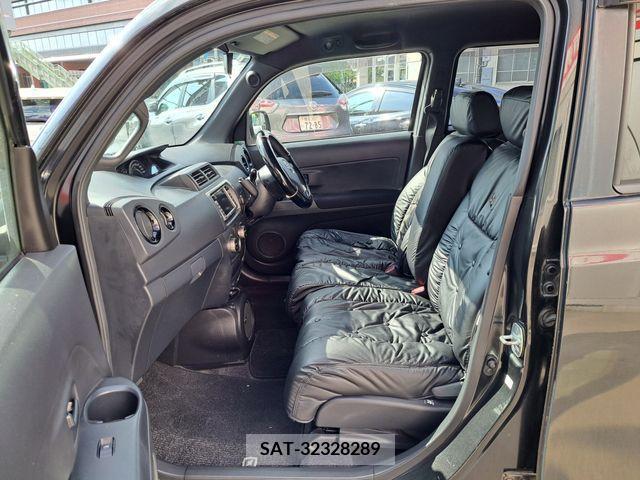Toyota BB 2008-09 356768-17