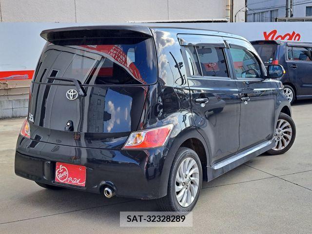 Toyota BB 2008-09 356768-1