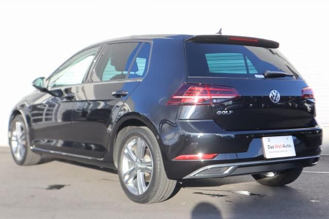 VolksWagen GOLF 2020-07 22199-17