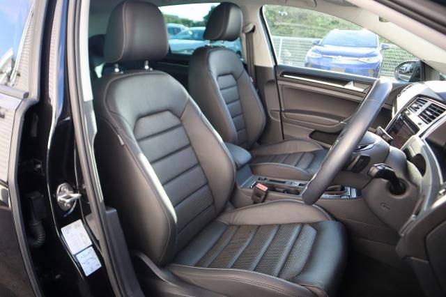 VolksWagen GOLF 2020-07 22199-7