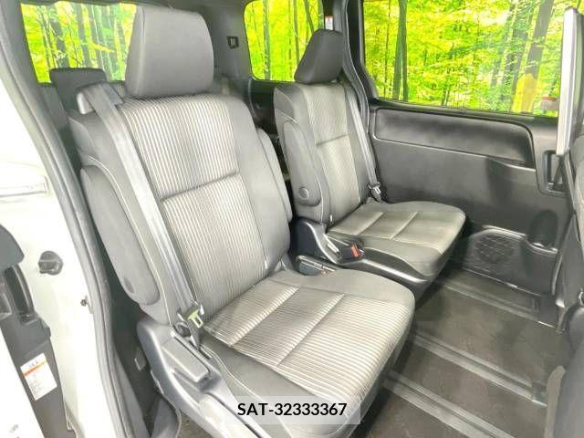Toyota VOXY 2020-07 336264-9