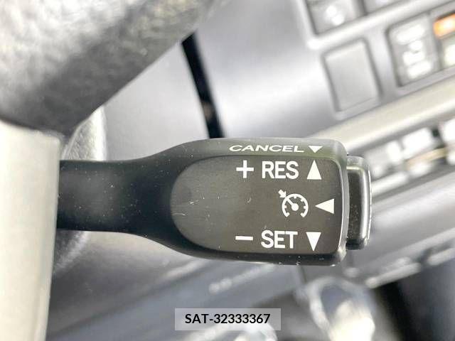 Toyota VOXY 2020-07 336264-6