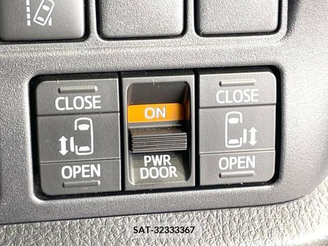 Toyota VOXY 2020-07 336264-5
