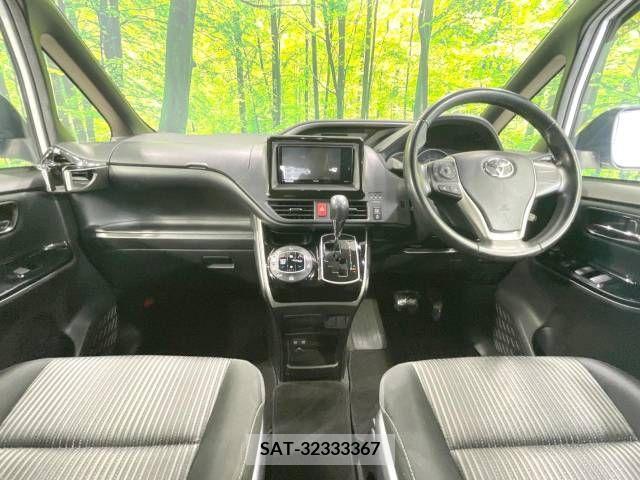 Toyota VOXY 2020-07 336264-1