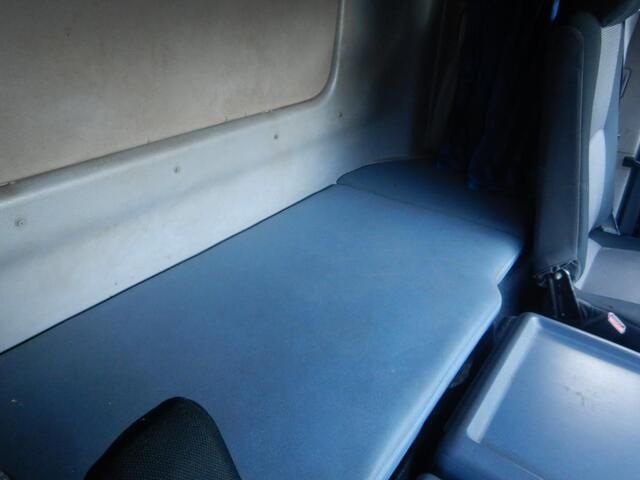 Hino PROFIA 2007-07 4462-18