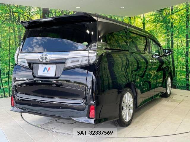 Toyota VELLFIRE 2018-07 340033-17