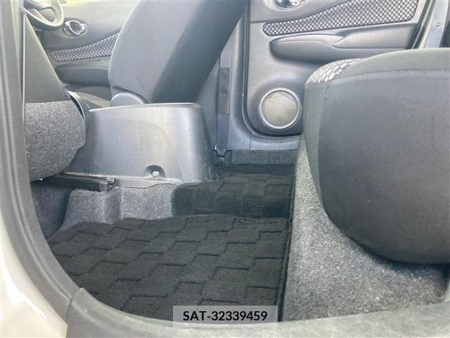 Nissan NOTE 2013-06 392893-22