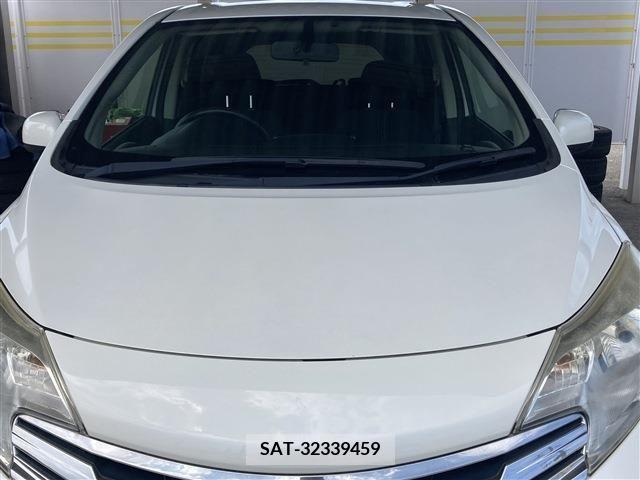 Nissan NOTE 2013-06 392893-8