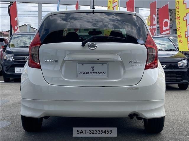 Nissan NOTE 2013-06 392893-5