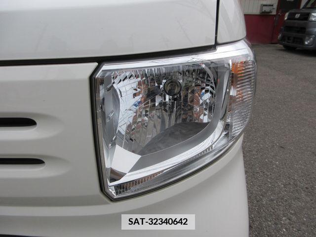 Honda N-VAN 2019-06 339777-16