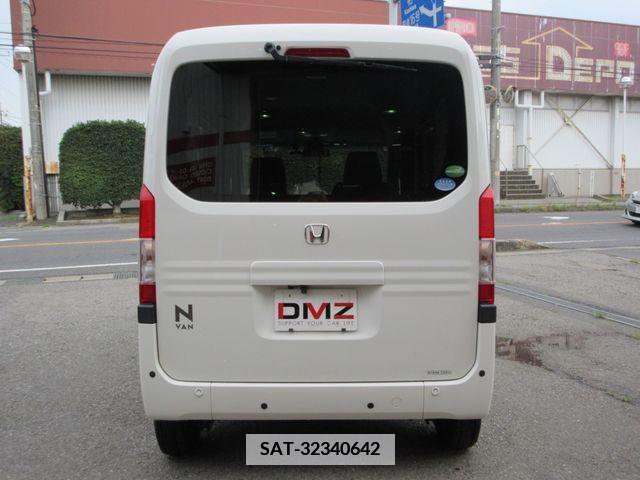 Honda N-VAN 2019-06 339777-3