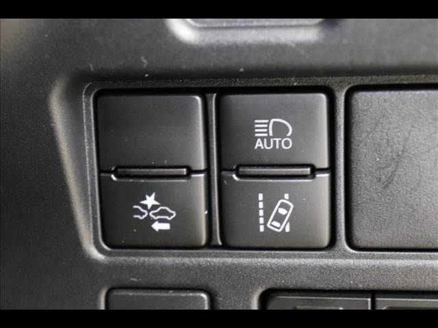 Toyota ESQUIRE 2019-08 16129-4