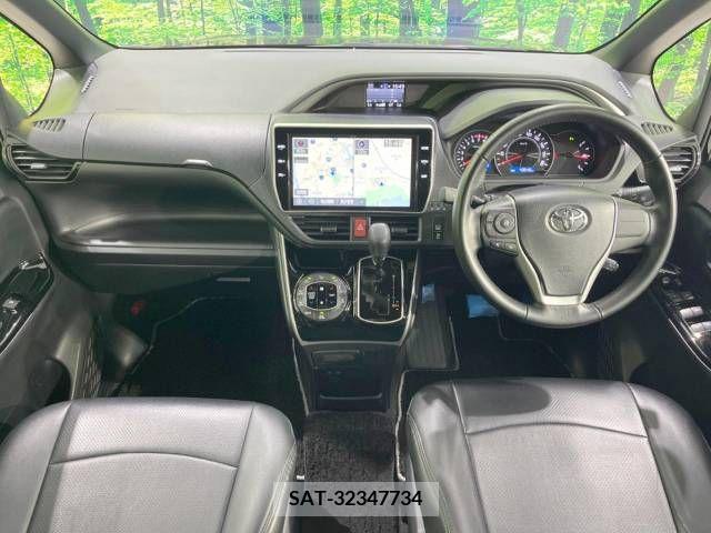 Toyota VOXY 2020-02 289059-1