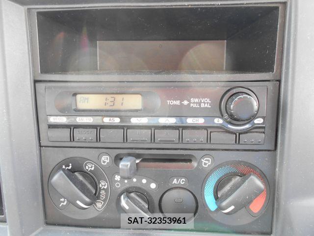 Mazda TITAN 2012-03 203476-26