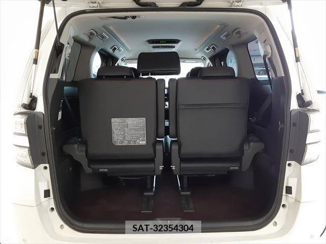 Toyota VELLFIRE 2012-10 339621-12